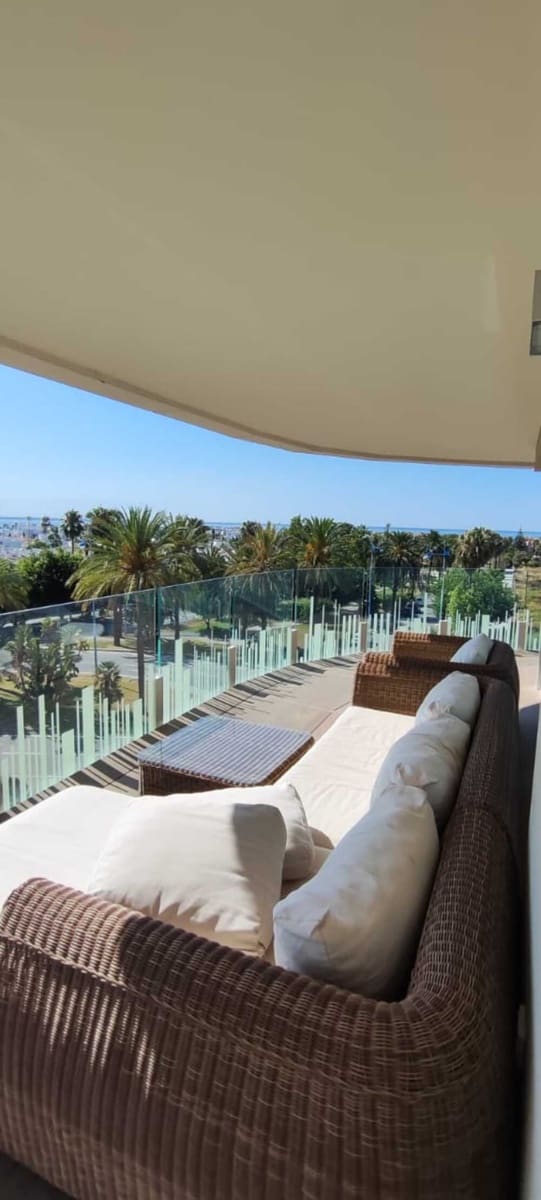 3 slaapkamer Appartement te huur in San Pedro de Alcantara met zwembad garage - € 5.000 (Ref: 8934768)