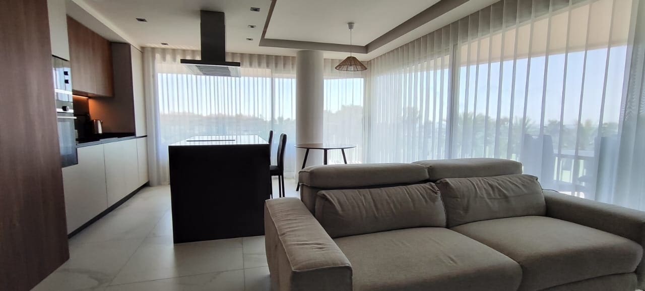 3 slaapkamer Appartement te huur in San Pedro de Alcantara met zwembad garage - € 5.000 (Ref: 8934768)