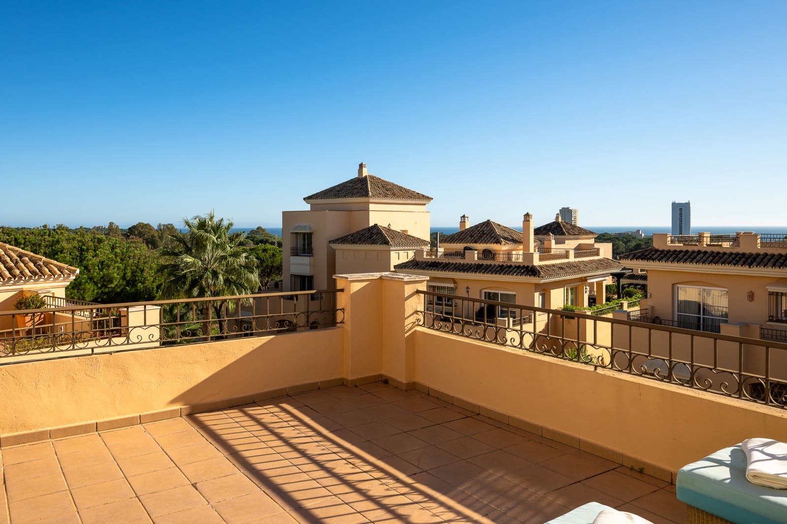 4 soveværelse Penthouse til salg i Marbella - € 1.450.000 (Ref: 8934774)