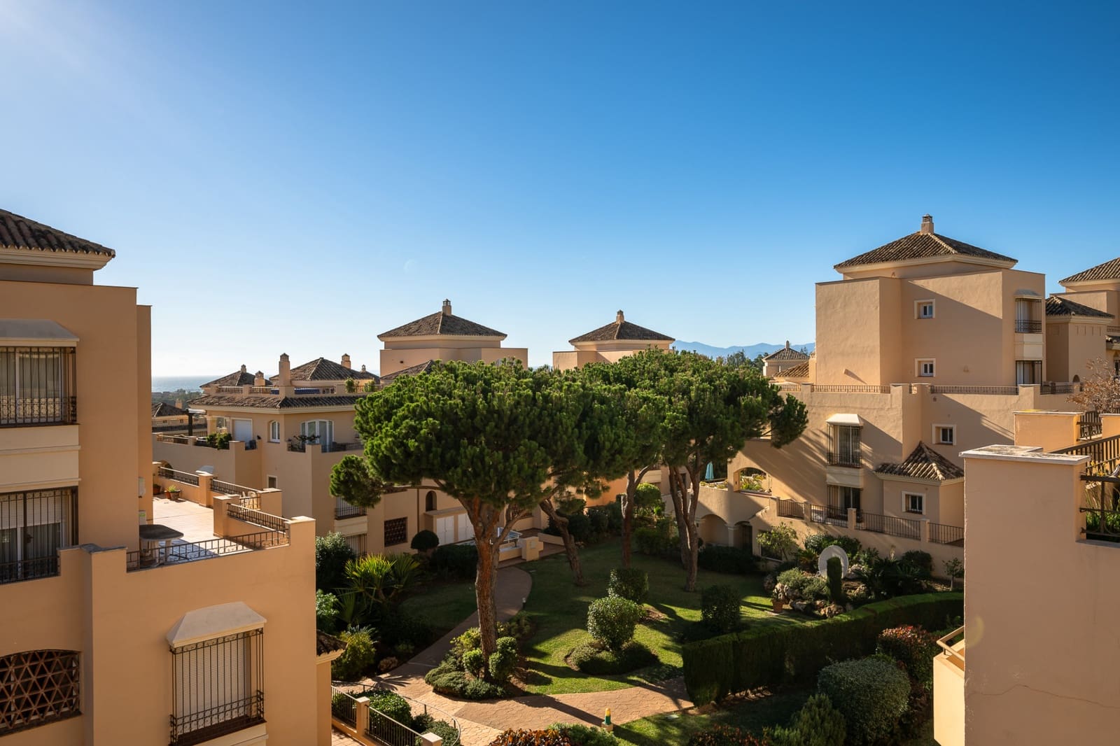 4 soveværelse Penthouse til salg i Marbella - € 1.450.000 (Ref: 8934774)