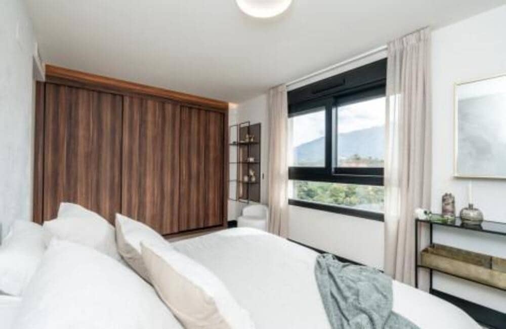 3 soveværelse Penthouse til salg i Marbella med swimmingpool garage - € 1.015.000 (Ref: 8936505)
