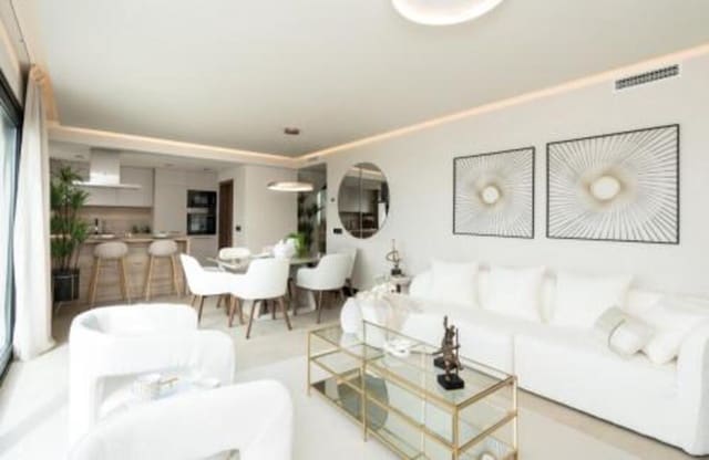 3 slaapkamer Penthouse te koop in Los Naranjos, Marbella met zwembad garage - € 1.015.000 (Ref: 8936505)