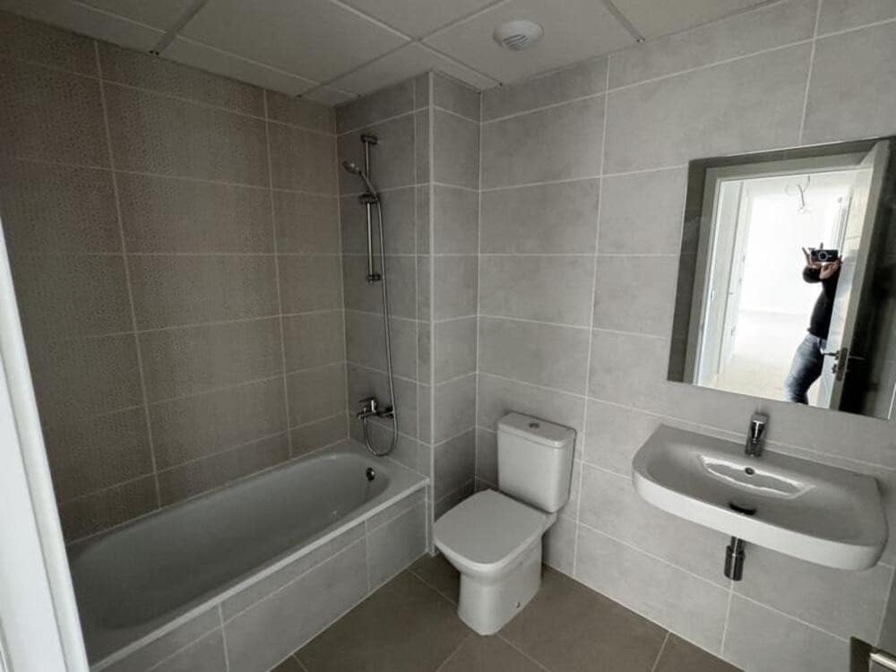 3 bedroom Penthouse for rent in New Golden Mile with pool garage - € 3,000 (Ref: 8938352)
