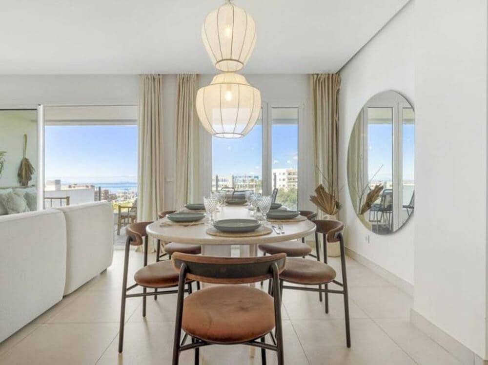 3 makuuhuone Huoneisto vuokrattavana paikassa Marbella mukana uima-altaan 
autotalli - 3 200 € (Ref: 8942562)