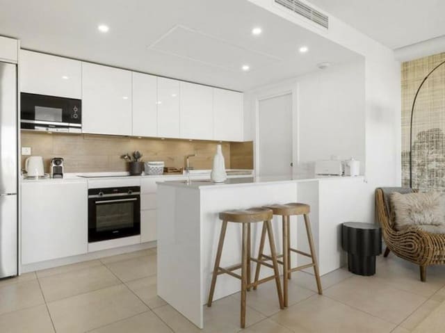 3 makuuhuone Huoneisto vuokrattavana paikassa Alto de los Monteros, Marbella mukana uima-altaan 
autotalli - 3 200 € (Ref: 8942562)