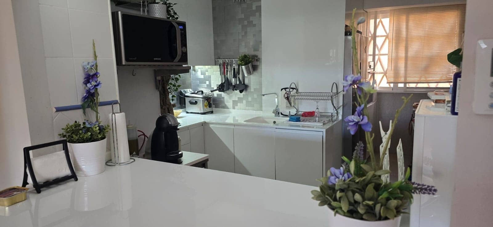 3 soveværelse Penthouse til salg i El Faro med swimmingpool garage - € 385.000 (Ref: 8945866)