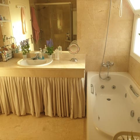 Ático de 3 habitaciones en El Faro, Mijas en venta con piscina garaje - 385.000 € (Ref: 8945866)