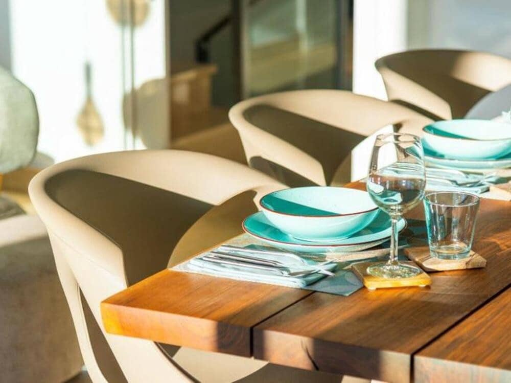 4 soveværelse Semi-Rækkehus til leje i Marbella med swimmingpool garage - € 6.000 (Ref: 8948450)