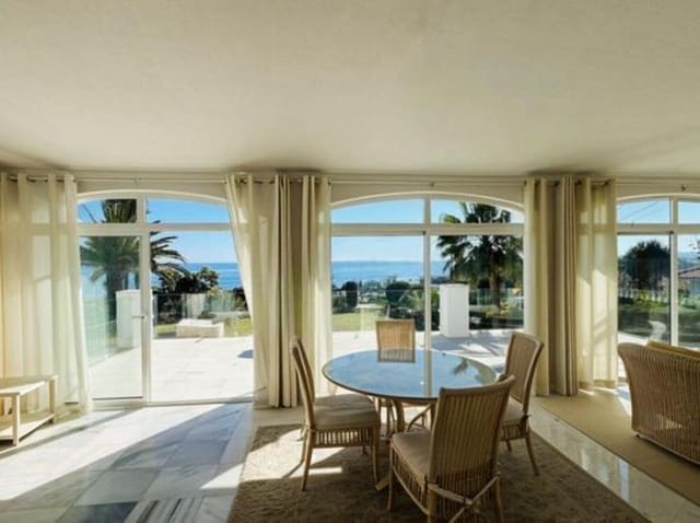 Chalet de 7 habitaciones en Guadalobón, Estepona en venta con piscina garaje - 1.575.000 € (Ref: 8948451)