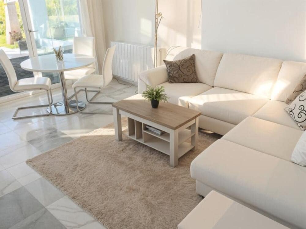 7 sypialnia Willa na sprzedaż w Estepona z basenem garażem - 1 575 000 € (Ref: 8948451)