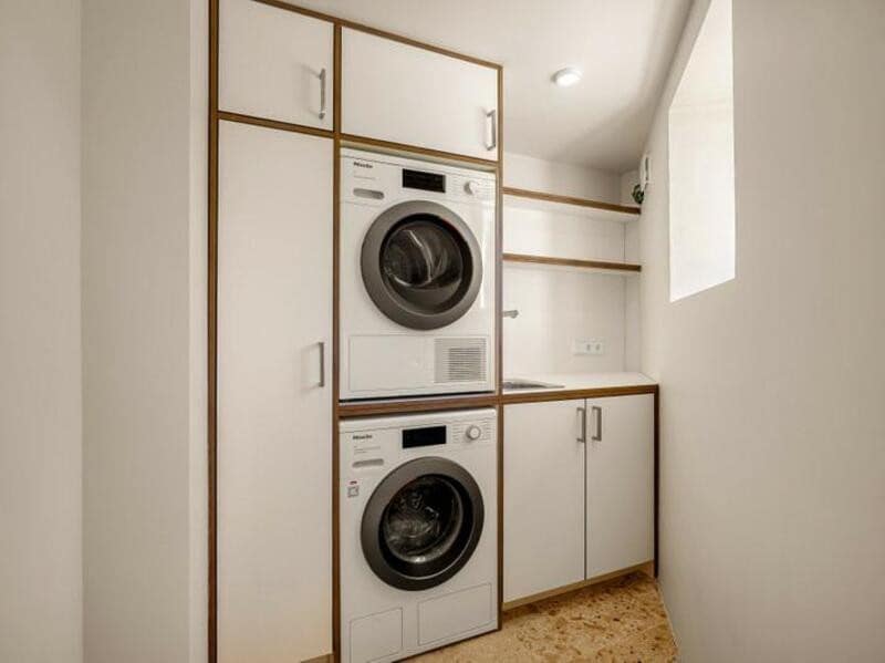 4 soveværelse Villa til salg i Nueva Andalucia med swimmingpool garage - € 3.100.000 (Ref: 8949999)