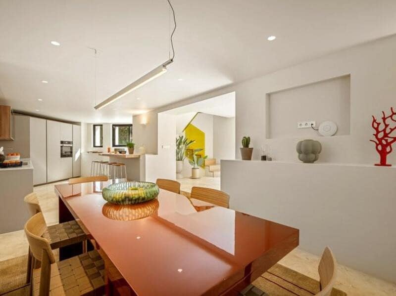 4 soveværelse Villa til salg i Nueva Andalucia med swimmingpool garage - € 3.100.000 (Ref: 8949999)