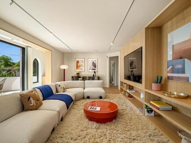 4 camera da letto Villa in vendita in Las Brisas, Marbella con piscina garage - 3.100.000 € (Rif: 8949999)