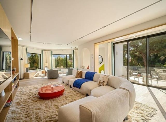 4 chambre Villa/Maison à vendre à Las Brisas, Marbella avec piscine garage - 2 900 000 € (Ref: 8949999)