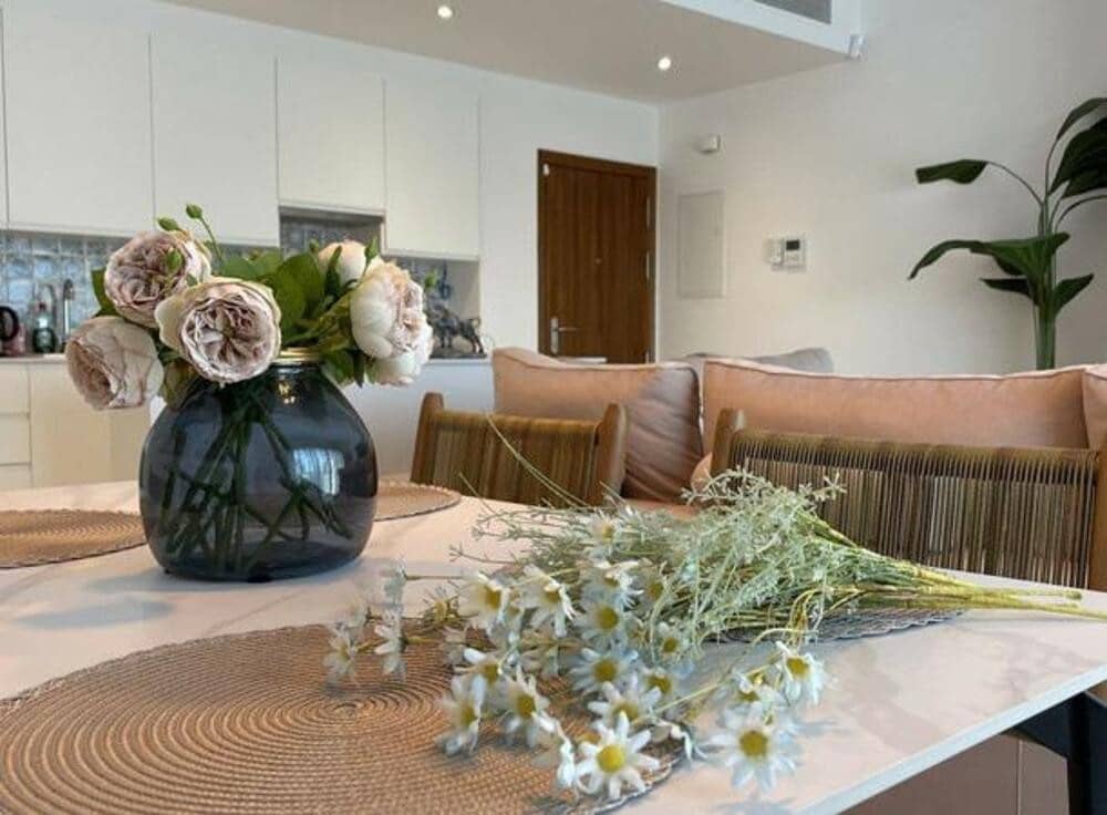 3 soveværelse Lejlighed til leje i Benahavis med swimmingpool garage - € 3.500 (Ref: 8950001)