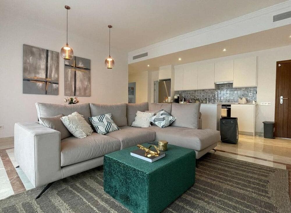 3 soveværelse Lejlighed til leje i Benahavis med swimmingpool garage - € 3.500 (Ref: 8950001)