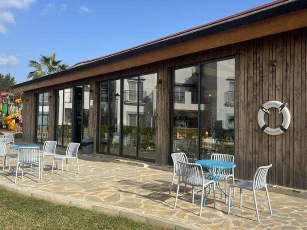 3 soveværelse Lejlighed til leje i Benahavis med swimmingpool garage - € 3.500 (Ref: 8950001)