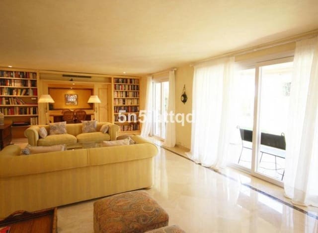 4 soverom Villa til leie i Sierra Blanca, Marbella med svømmebasseng garasje - € 9 000 (Ref: 8975634)