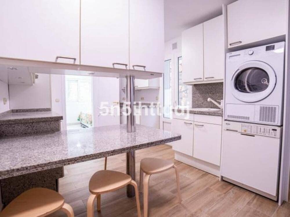 4 slaapkamer Villa te huur in Marbella met zwembad garage - € 9.000 (Ref: 8975634)