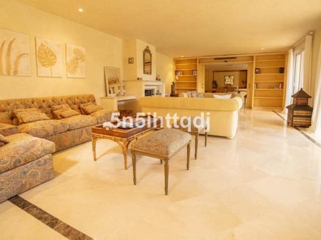 4 soverom Villa til leie i Sierra Blanca, Marbella med svømmebasseng garasje - € 9 000 (Ref: 8975634)