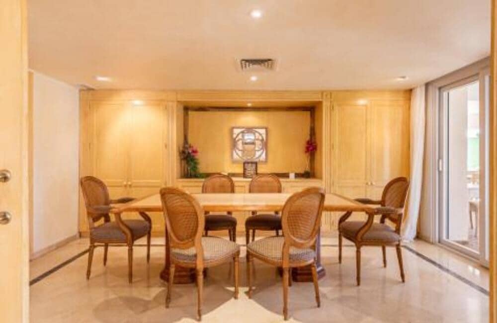 5 quarto Moradia para arrendar em Marbella com piscina garagem - 9 000 € (Ref: 8975634)