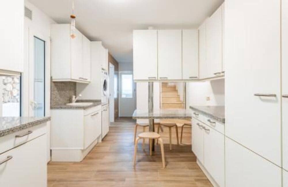 5 makuuhuone Huvila vuokrattavana paikassa Marbella mukana uima-altaan 
autotalli - 9 000 € (Ref: 8975634)