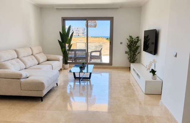 2 bedroom Apartment for rent in La Concha - Resina Golf, Estepona with pool garage - € 2,300 (Ref: 8978500)