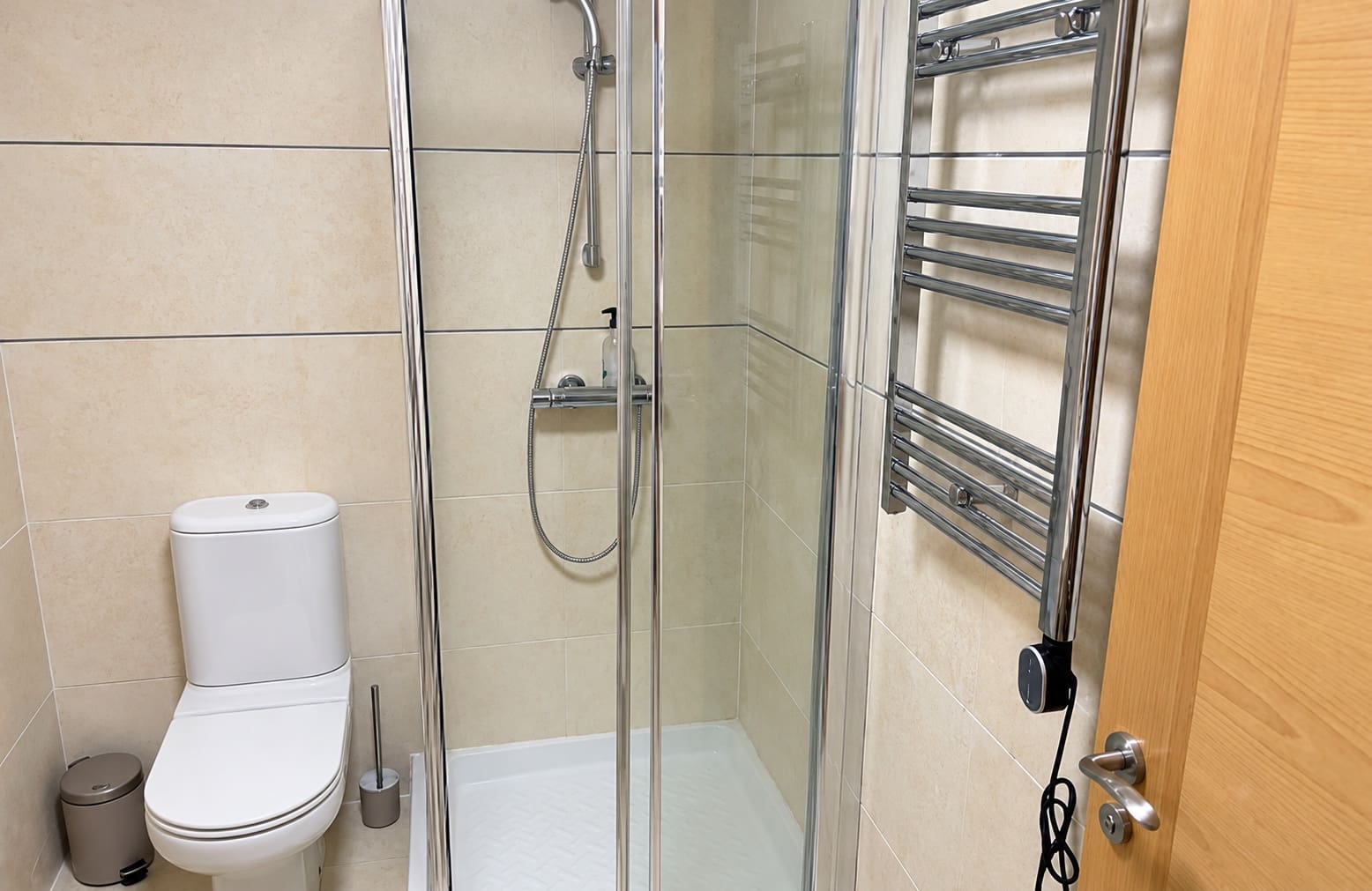 2 bedroom Apartment for rent in Estepona with pool garage - € 2,300 (Ref: 8978500)