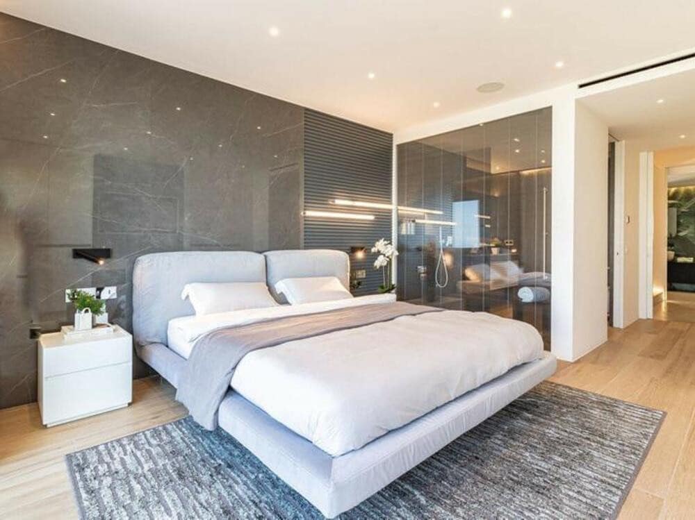 4 soveværelse Byhus til salg i Golden Mile med swimmingpool garage - € 5.460.000 (Ref: 8978501)