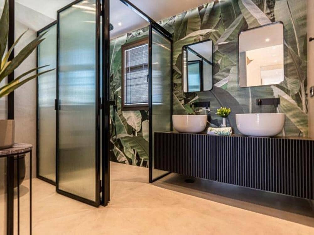 4 soveværelse Byhus til salg i Golden Mile med swimmingpool garage - € 5.460.000 (Ref: 8978501)