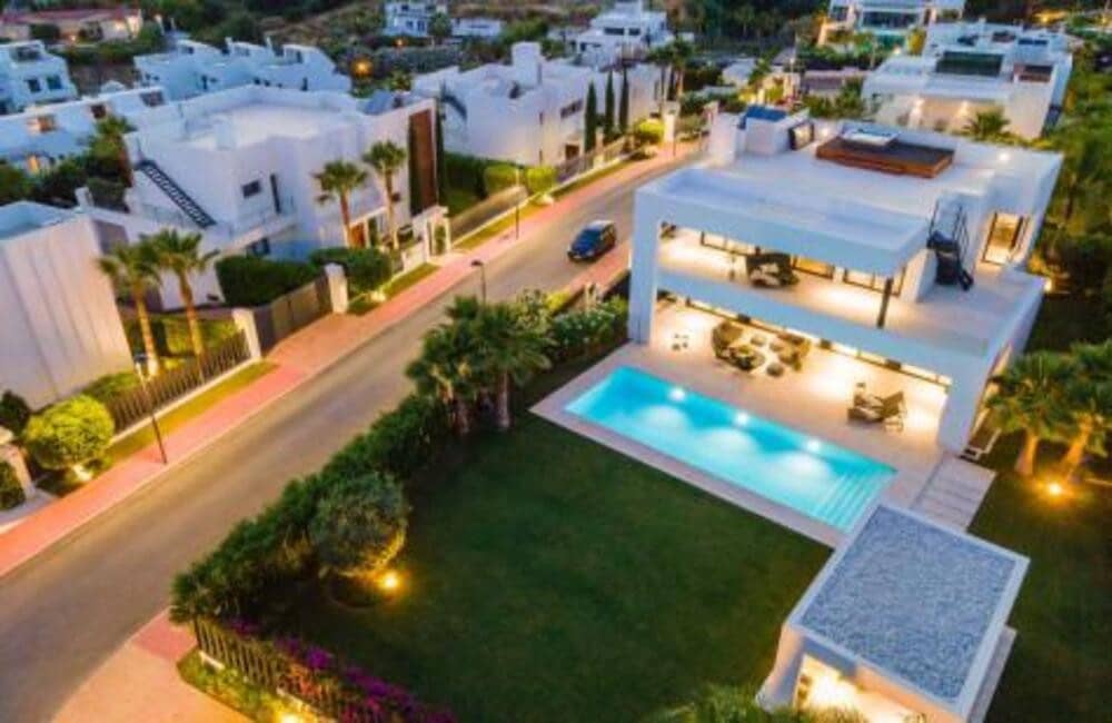 5 chambre Villa/Maison à vendre à Marbella avec piscine garage - 3 550 000 € (Ref: 8978502)
