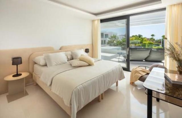 5 chambre Villa/Maison à vendre à Los Naranjos, Marbella avec piscine garage - 3 550 000 € (Ref: 8978502)