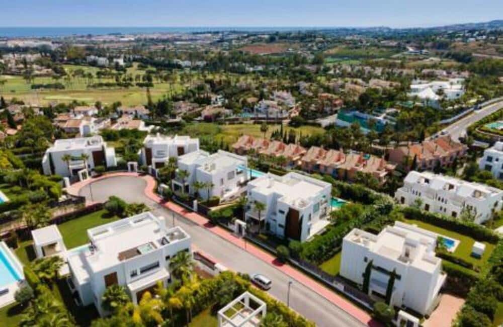 5 makuuhuone Huvila myytävänä paikassa Marbella mukana uima-altaan 
autotalli - 3 550 000 € (Ref: 8978502)