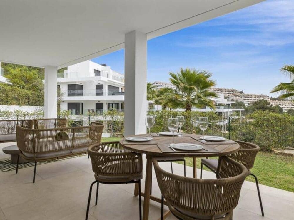 2 slaapkamer Appartement te huur in New Golden Mile met zwembad garage - € 2.700 (Ref: 8978504)