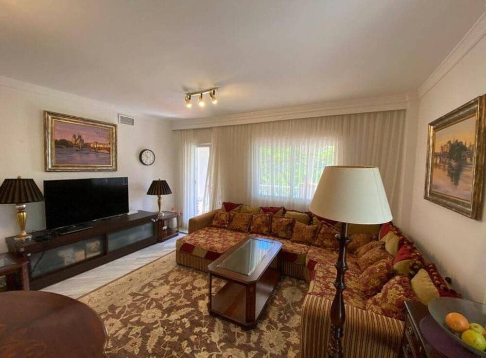 4 soveværelse Lejlighed til leje i Marbella med swimmingpool garage - € 3.200 (Ref: 8980553)