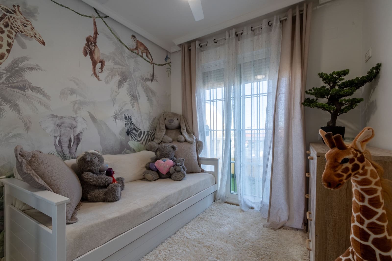 4 soveværelse Byhus til salg i Sitio de Calahonda med swimmingpool garage - € 660.000 (Ref: 8987987)