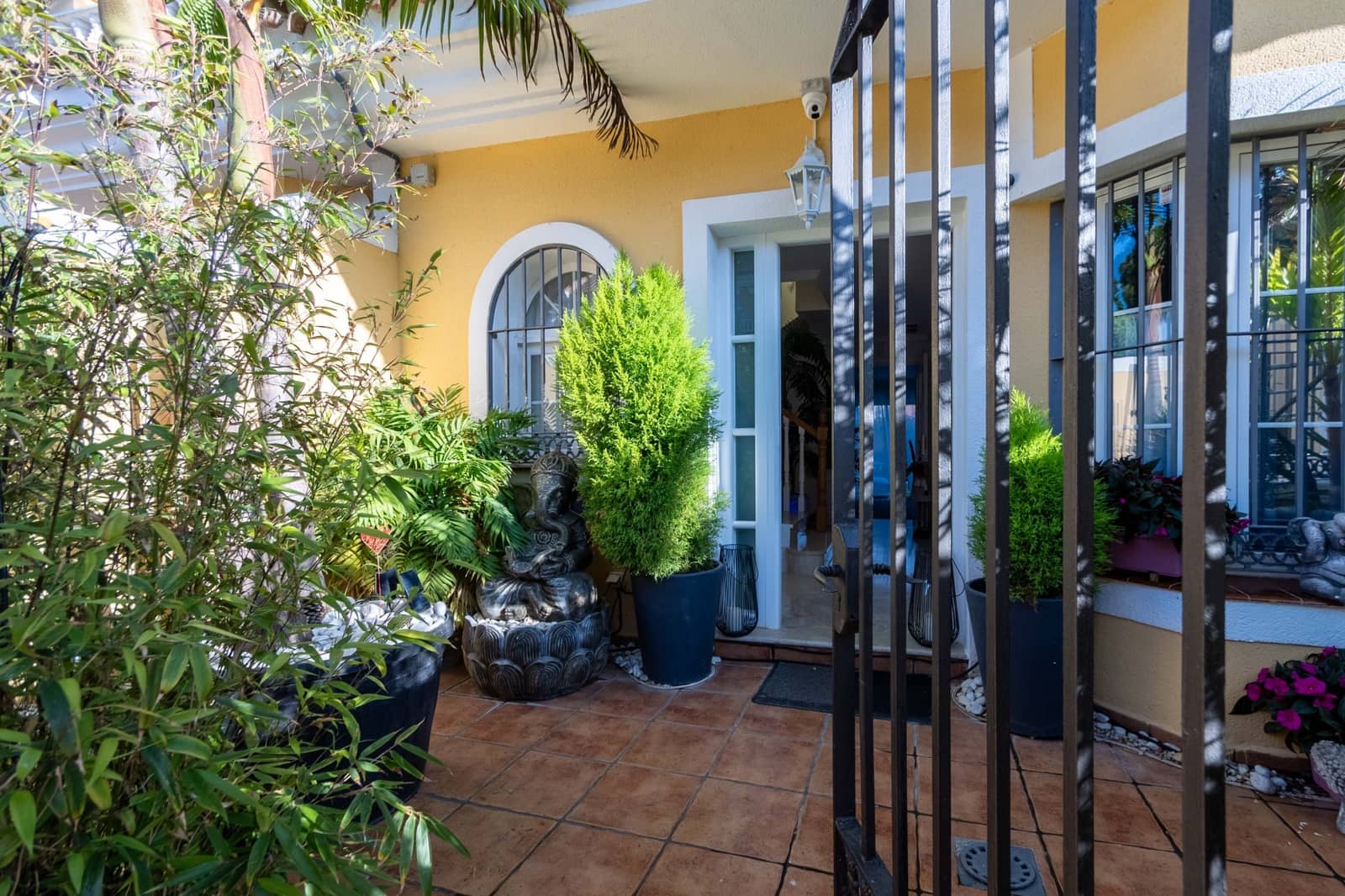 4 slaapkamer Huis te koop in Sitio de Calahonda met zwembad garage - € 620.000 (Ref: 8987987)