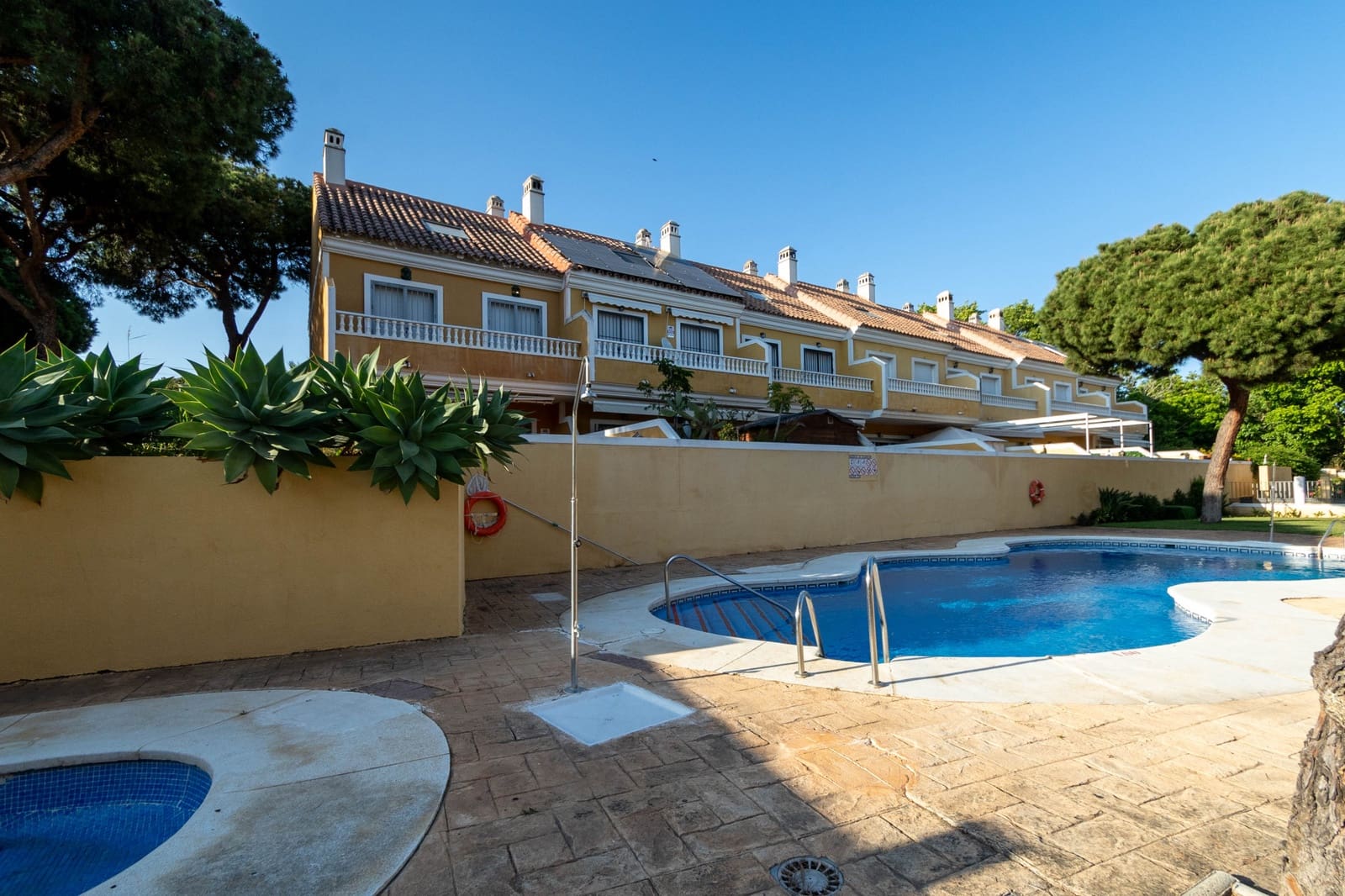 4 slaapkamer Huis te koop in Sitio de Calahonda met zwembad garage - € 620.000 (Ref: 8987987)
