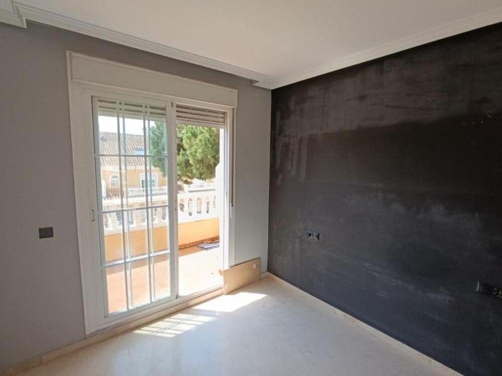 4 soveværelse Byhus til salg i Sitio de Calahonda med swimmingpool garage - € 578.000 (Ref: 8987988)