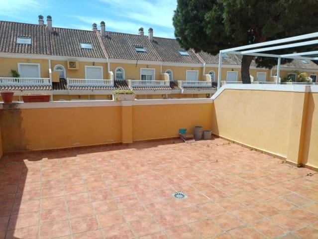 4 soverom Hus til salgs i Sitio de Calahonda, Mijas med svømmebasseng garasje - € 578 000 (Ref: 8987988)