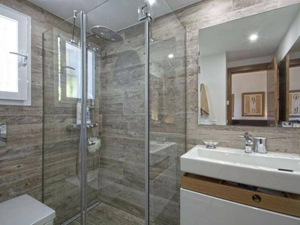 5 soveværelse Villa til salg i Marbella med swimmingpool garage - € 2.995.000 (Ref: 8987992)