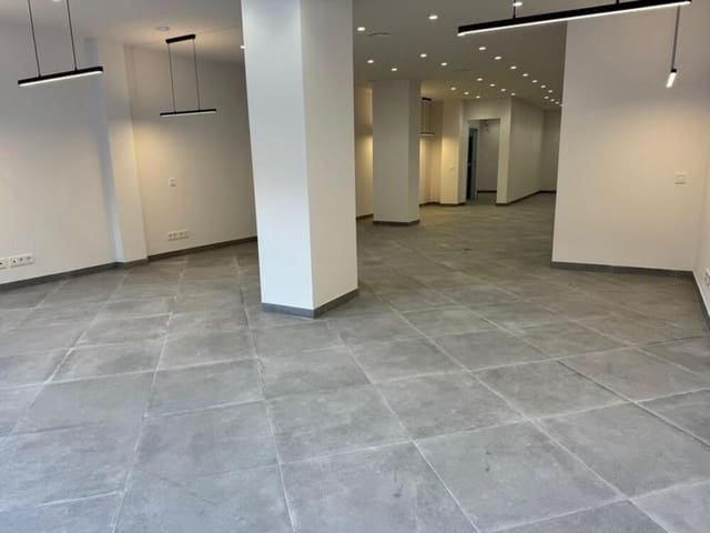 Ufficio da affittare in Zona Miraflores, Marbella - 2.000 € (Rif: 8991992)