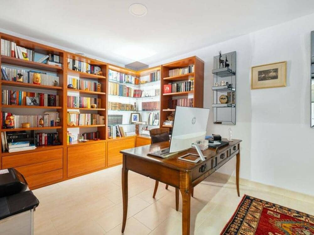 4 sovrum Hus till salu i Marbella med pool garage - 950 000 € (Ref: 8991997)