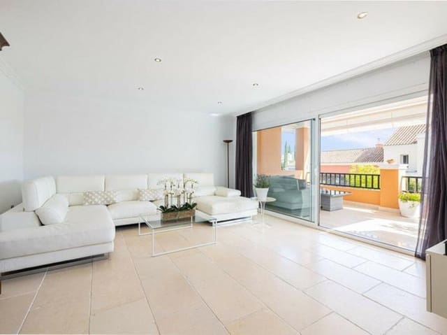 4 camera da letto Casa in vendita in Nueva Andalucía Centro, Marbella con piscina garage - 950.000 € (Rif: 8991997)