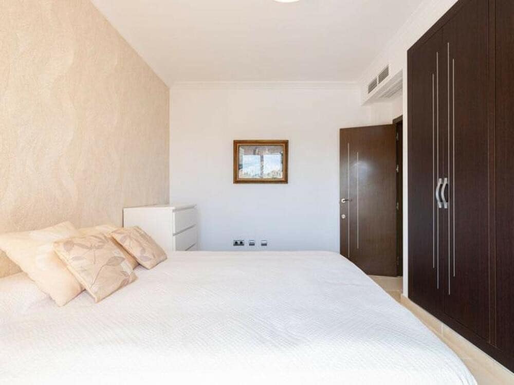 4 sovrum Hus till salu i Marbella med pool garage - 950 000 € (Ref: 8991997)