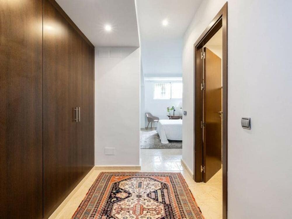 4 sovrum Hus till salu i Marbella med pool garage - 950 000 € (Ref: 8991997)