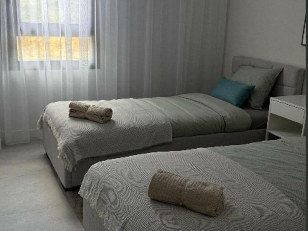 3 Zimmer Apartment zu vermieten in Estepona mit Pool Garage - 3.850 € (Ref: 8993510)