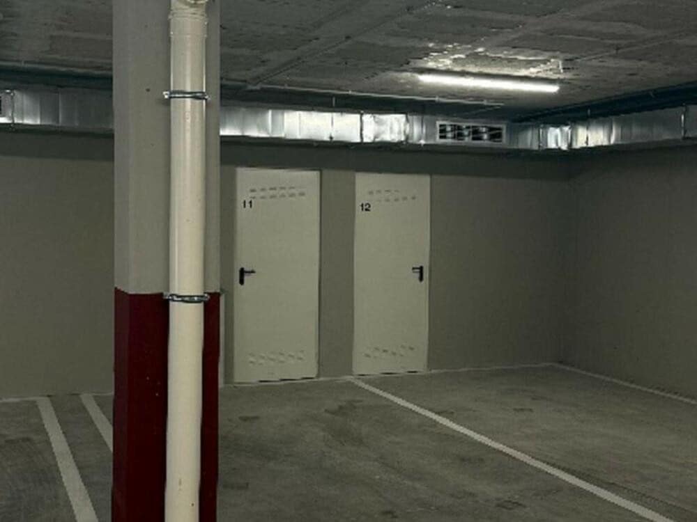 3 makuuhuone Huoneisto vuokrattavana paikassa Estepona mukana uima-altaan 
autotalli - 3 850 € (Ref: 8993510)