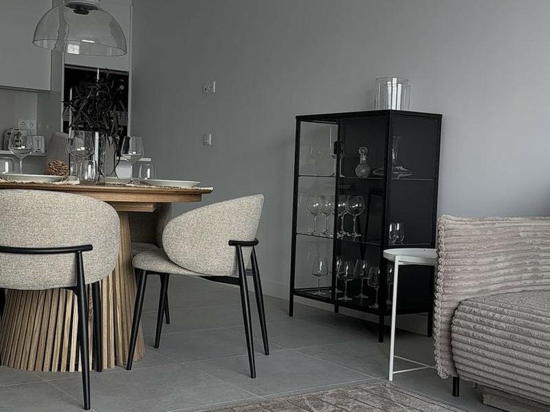 2 Zimmer Apartment zu vermieten in Estepona mit Pool Garage - 2.750 € (Ref: 8993511)