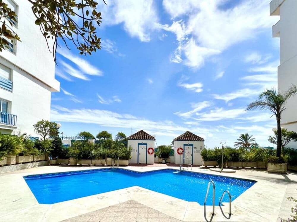 2 camera da letto Appartamento in vendita in Estepona con piscina - 375.000 € (Rif: 8993512)
